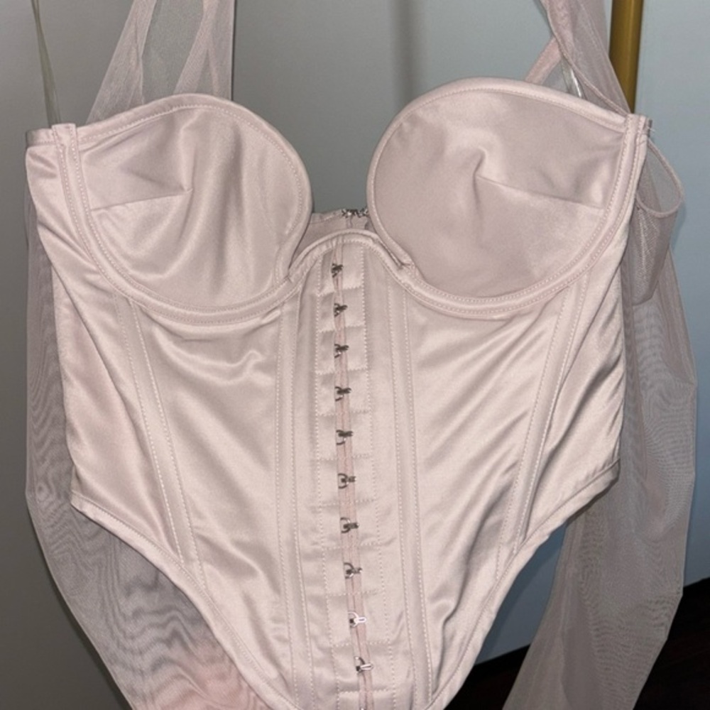 NWOT House of CB size small Mina crystal structured corset